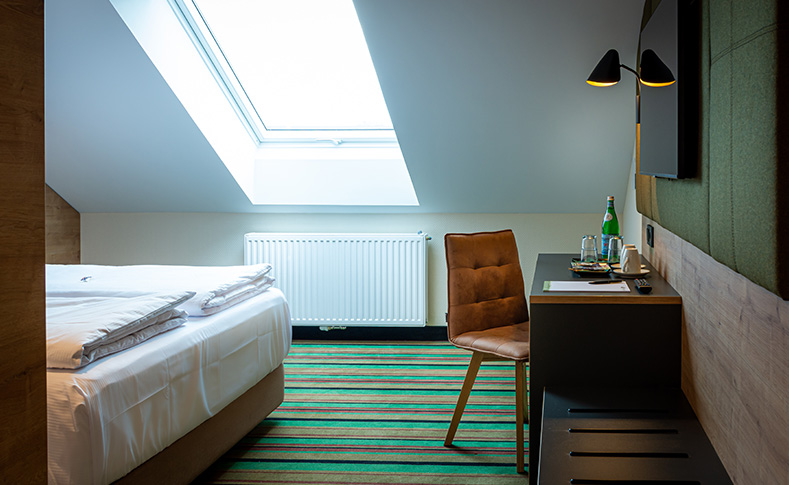 Kb-Hotel-Nersingen-Zimmer-Basic-Room2
